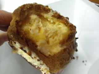 シュークリーム
