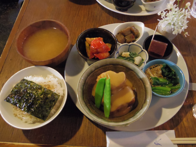 カナカナランチ